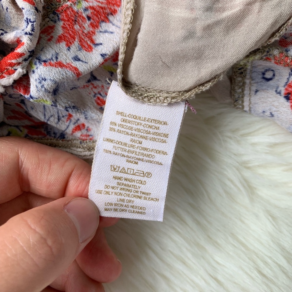 Free People • high rise loose fit shorts - Picture 3 of 4